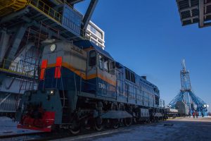startovy-stol-vostochny