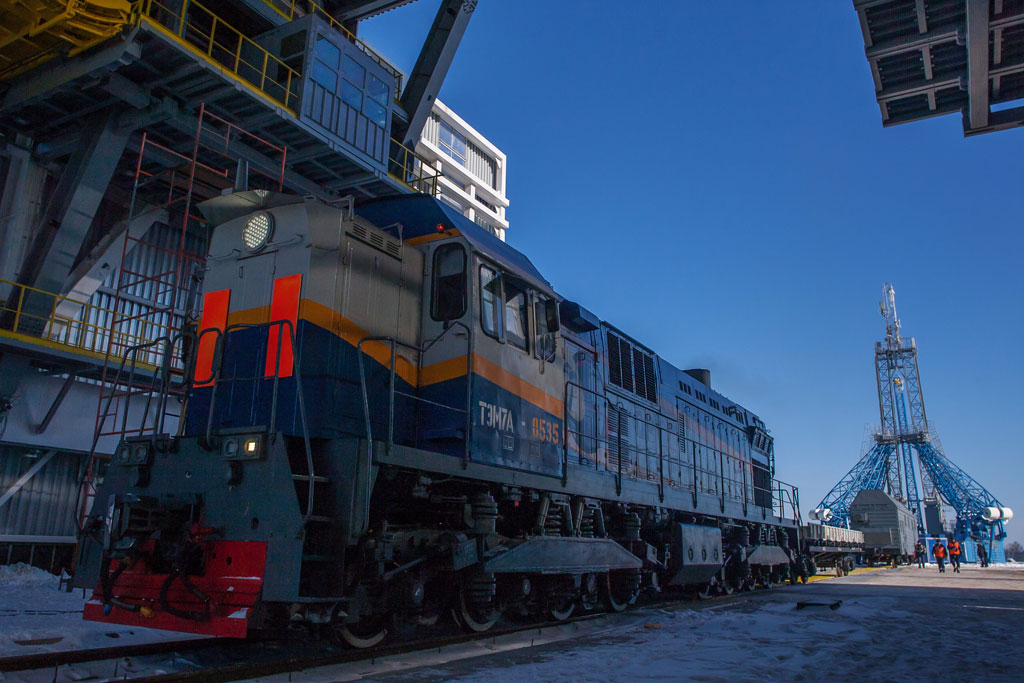 startovy-stol-vostochny