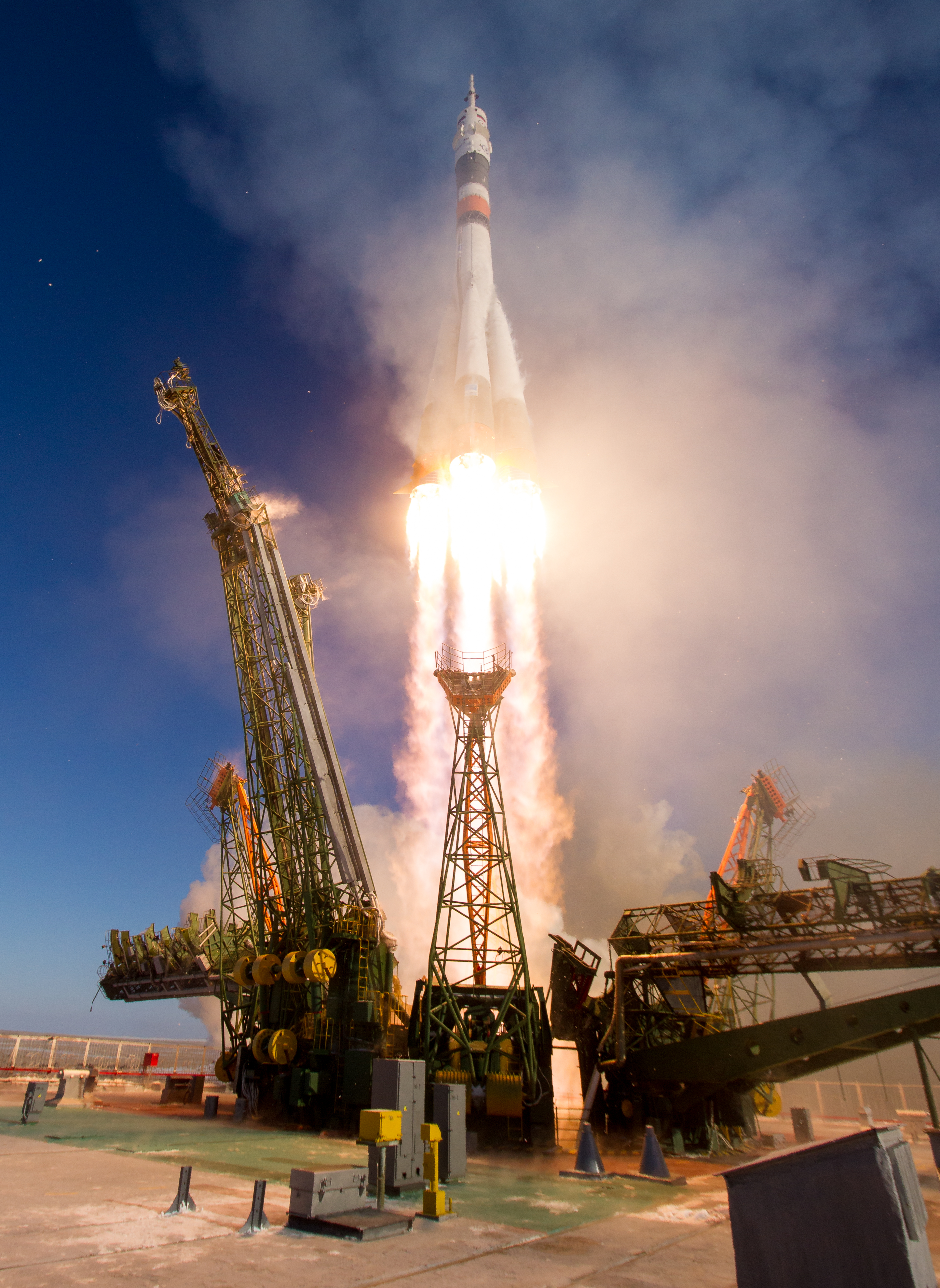 Expedition 54 Launch