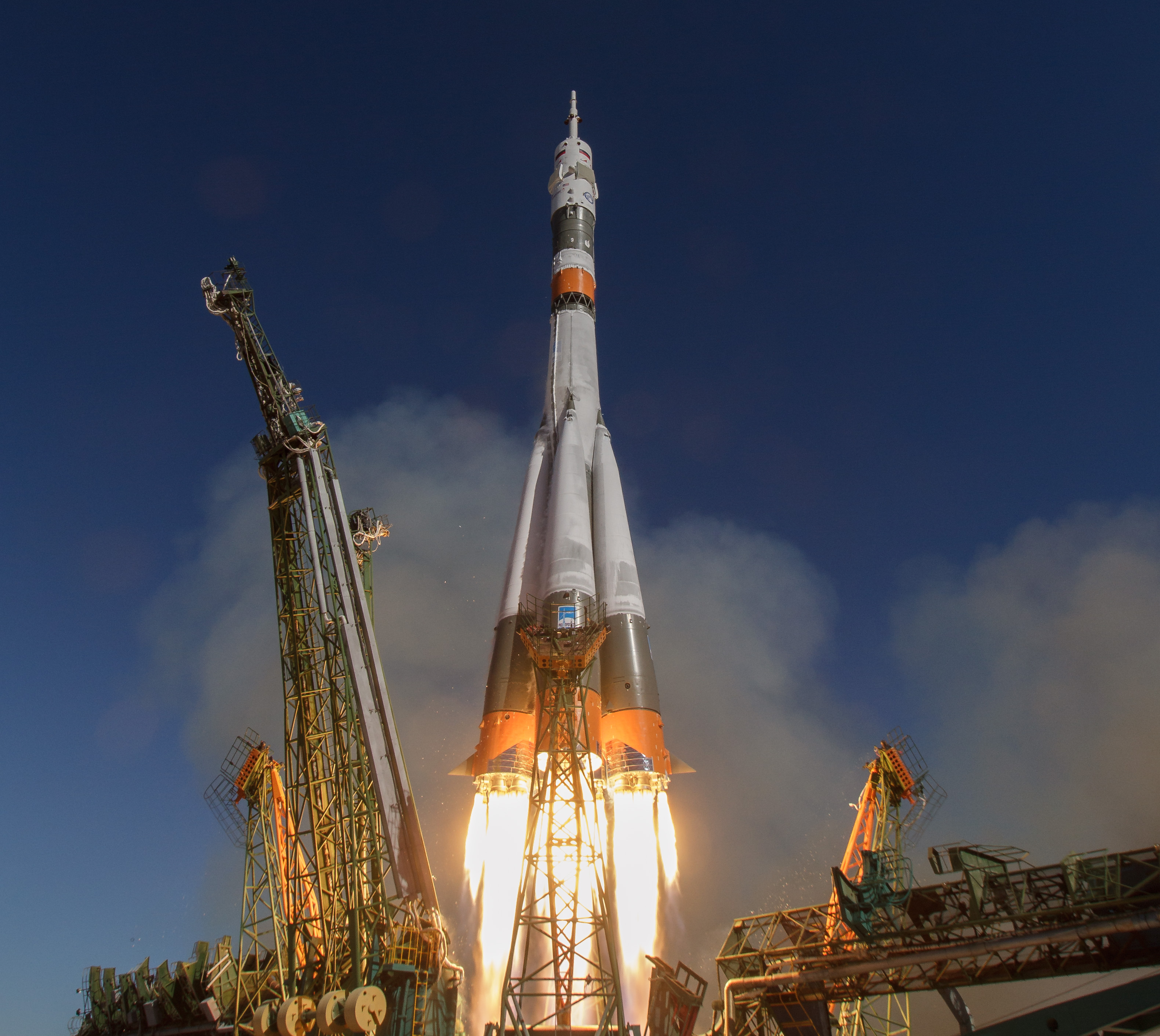 Expedition 57 Launch