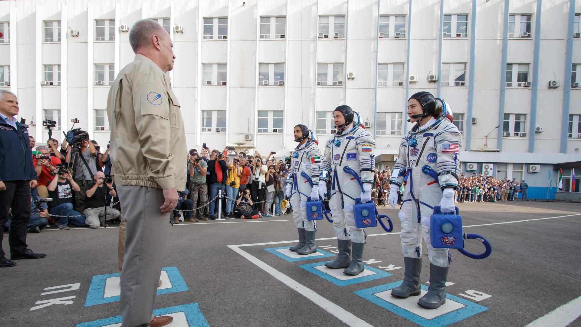 Expedition 61 Preflight